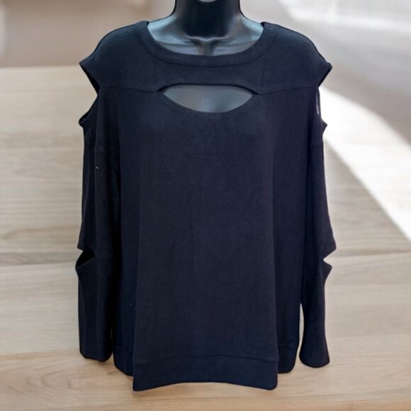 Chaser Tops - Chaser Black Cut Out Pull Over Sweater Size Medium